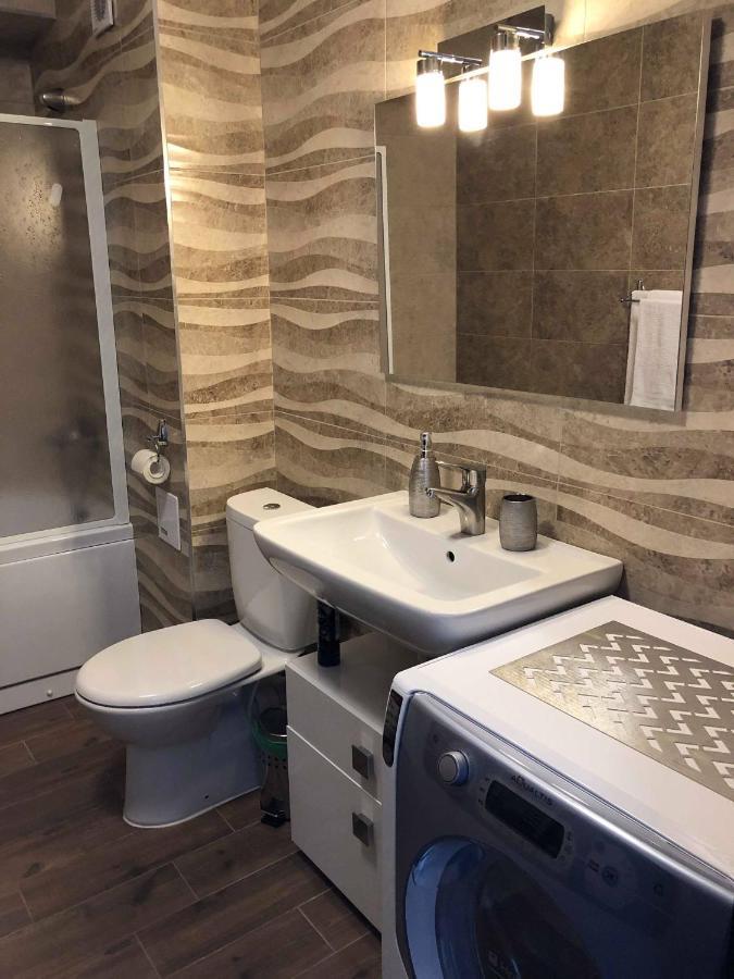 Apartament Studio Jadis 1 Oradea Exteriör bild