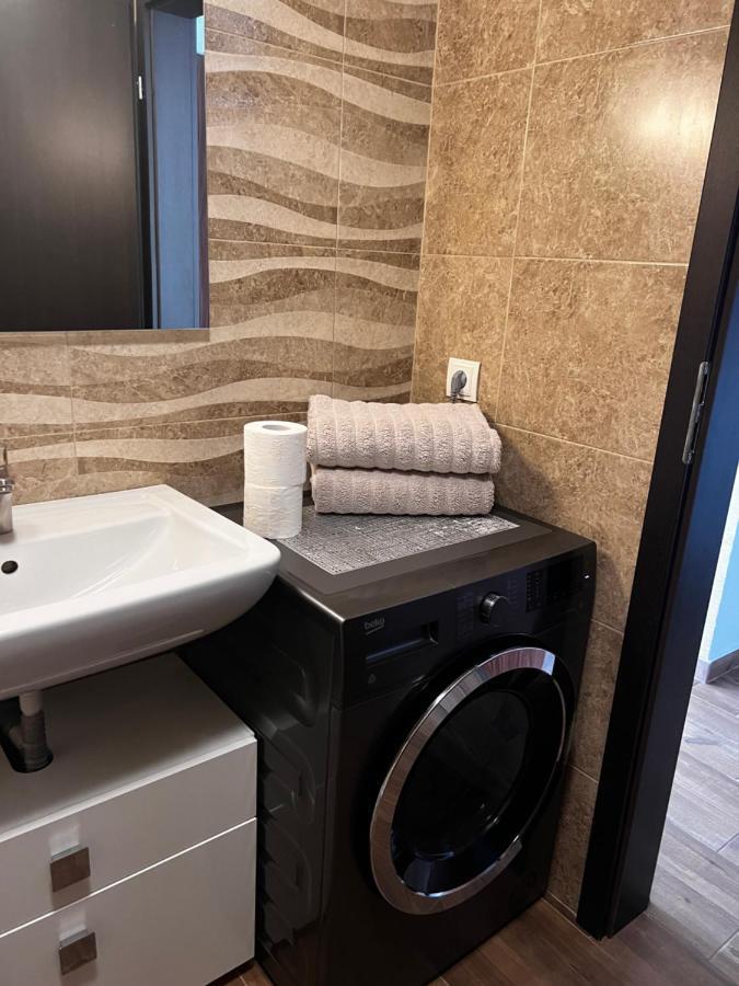 Apartament Studio Jadis 1 Oradea Exteriör bild